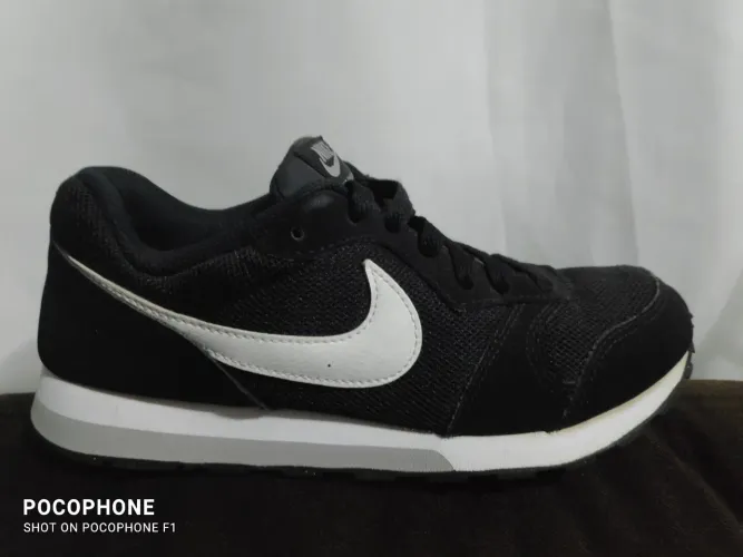 NIKE MD Runner 2, N°36