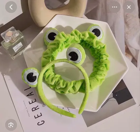 Kit tiara e faixa sapinho verde