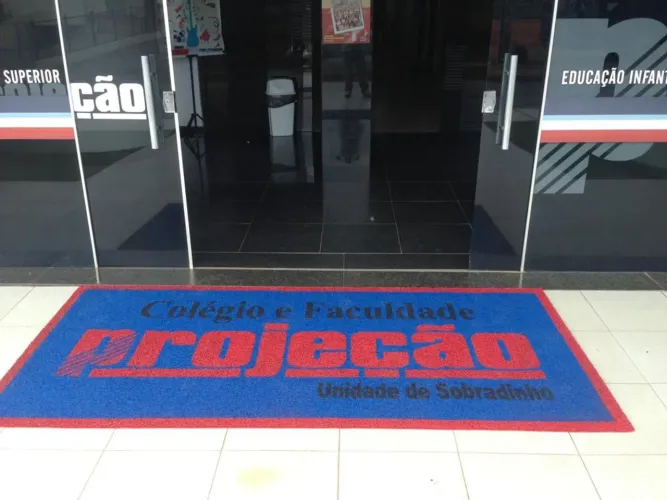 Capachos personalizados fabricação.grama sintética 