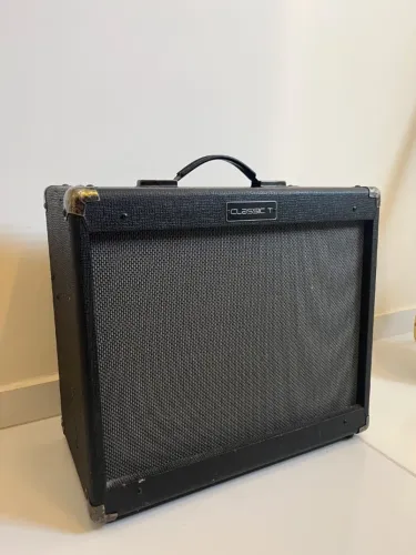 Amplificador Giannini Classic T 100% valvulado com falante eminence