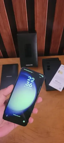 Samsung s23