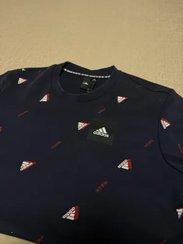 MOLETOM ADIDAS ORIGINAL - Ótimo estado