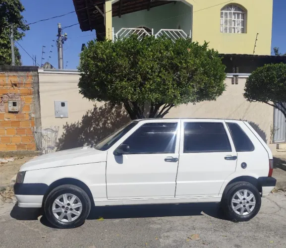 Fiat Uno Mille 1.0 Fire/ F.flex/ Economy 4P 2013