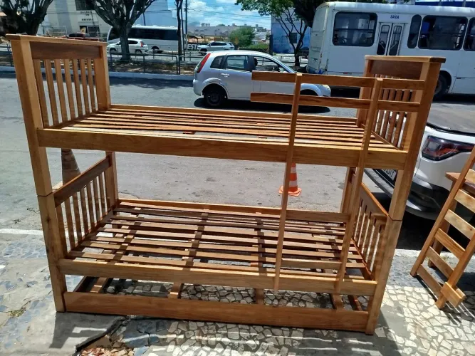 Beliche com cama auxiliar