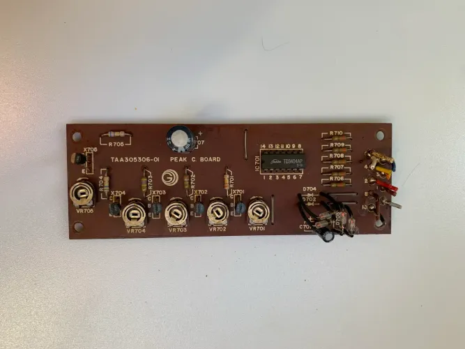 Placa trimpots vu?s tape deck Gradiente CD-3500