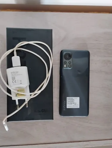 Celular infinix hot 11s