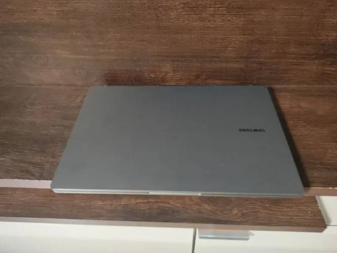 Notebook Samsung Galaxy Book 2 XED550 - i5 12ª Geração, 36 GB RAM, Seminovo