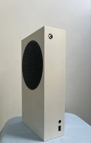 Xbox Series S, usado e em boas condições