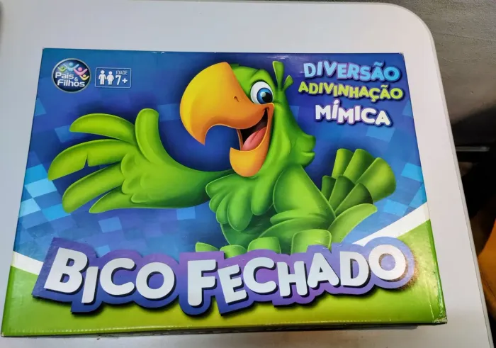 Jogo BICO FECHADO Adivinhação e mímica