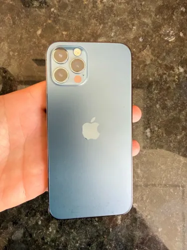 iPhone 12 Pro - Impecável - sem marcas de uso