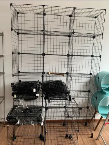 Estante Aramada Expositor Modular Preta - Kit 110 Peças + Conectores (Até 30 Nichos)