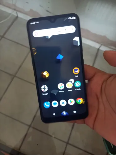 Vendo celular k22 .