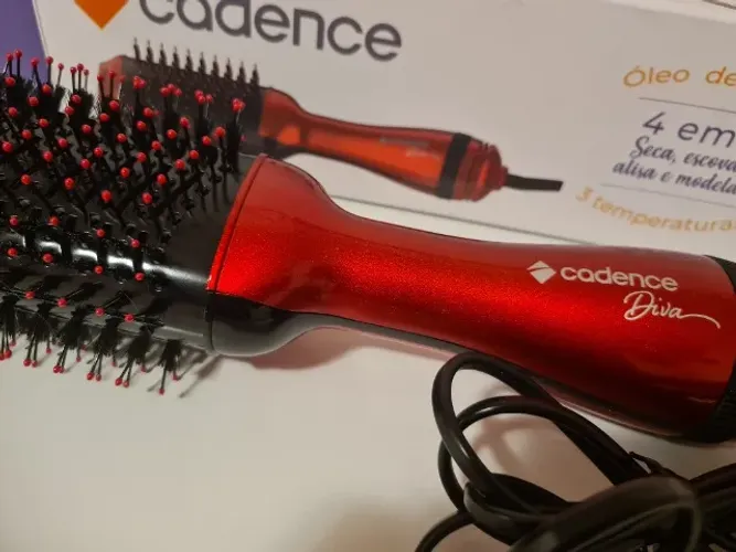 Escova Secadora Cadence Diva 1200W - 4 em 1 - Nova/Na Caixa