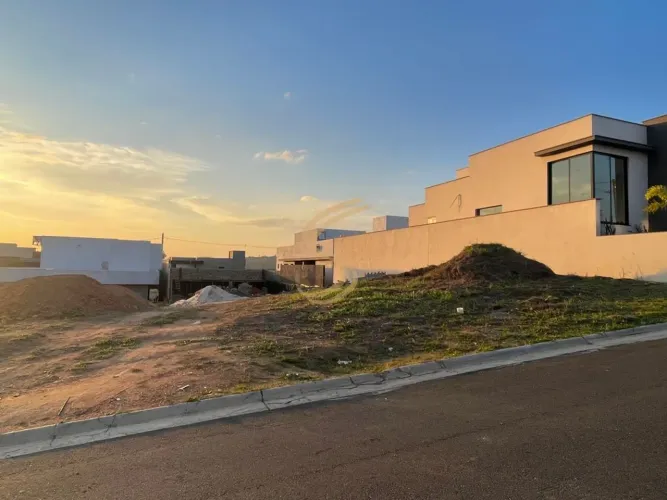 Terreno à Venda no Residencial dos Lagos em São José do Rio Pardo