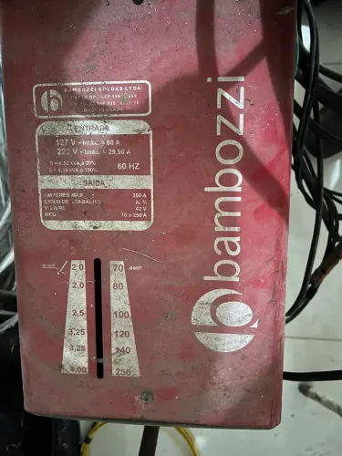 Máquina de solda Bambozi