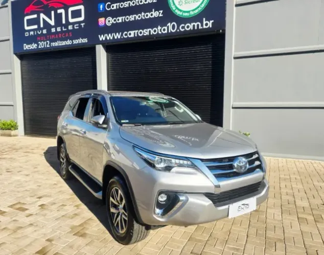 Toyota Hilux SW4 SRX 4X4 2.8 TDI 16V Dies. Aut. 2020