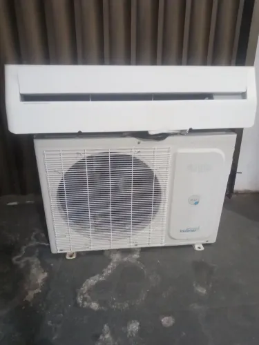 Vendo ar-condicionado Elgin 18mil BTUs inverter 