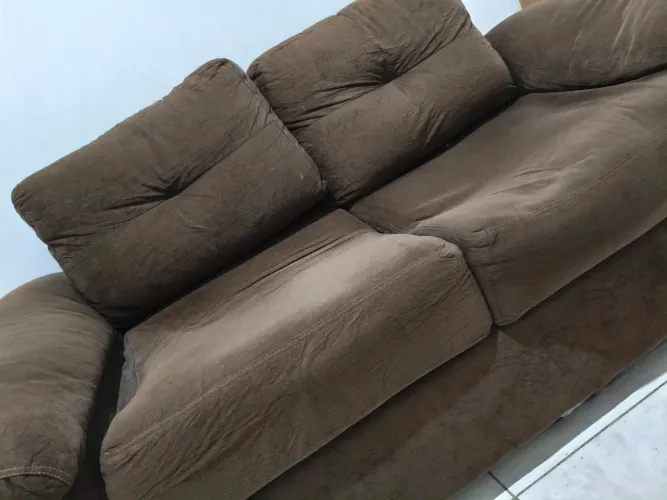Vendo sofá 2 lugares