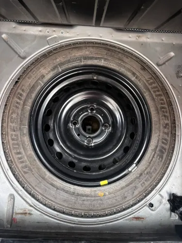 Pneu e Roda Bridgestone