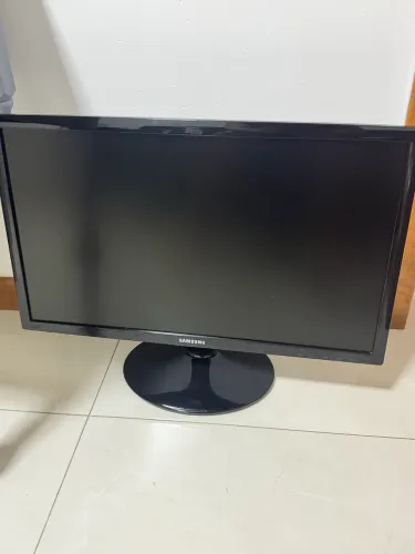 Monitor Gamer Samsung, Tela 24? Full Hd 75hz, Hdmi/vga (Usado)