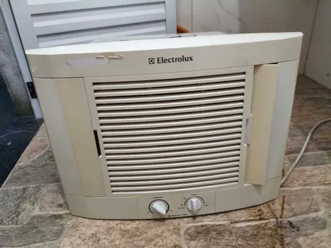 [Testo na hora] Ar Condicionado de Janela | 7500 BTUs | 110V | Electrolux | 585W