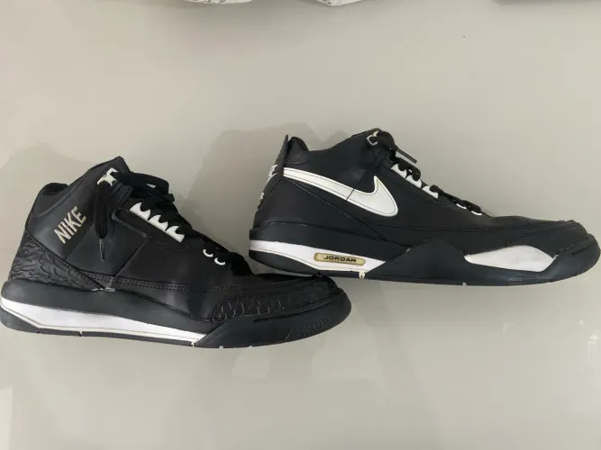 Air Jordan 3 (1? linha)