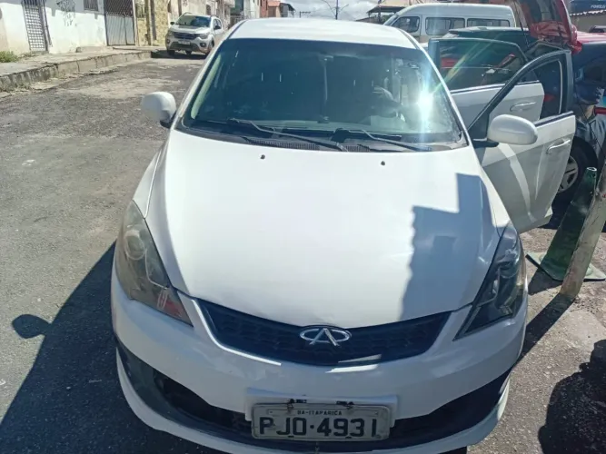 Chery Celer Hatch ACT 1.5 16V Flex 5P 2015