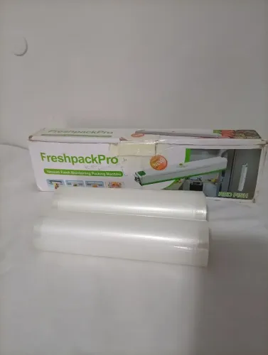 Seladora a Vácuo Freshpack Pro 110 v. + 2 Rolos de Saquinhos