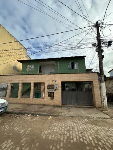 Casa 3 quartos c/ suíte + 4 kitnets alugadas | 240 m² | 4 vagas