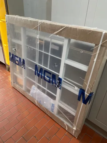 Janela de Aço de Correr 100x120cm 4 Folhas com Grade Minas Sul MGM Branco