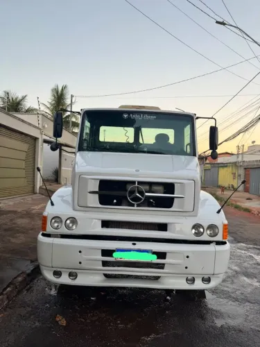 Mercedes 1318