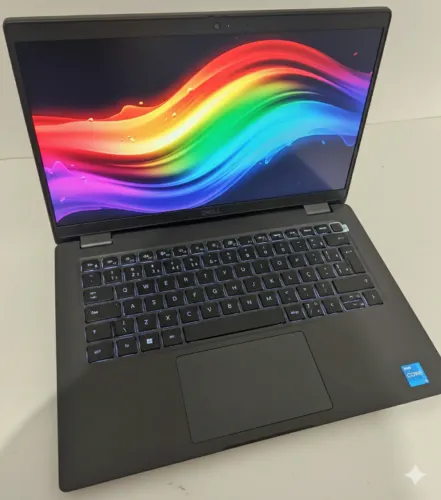 Notebook Dell Latitude i5-1235U (10 Núcleos) 16GB Tela 14 IPS (NOVO)