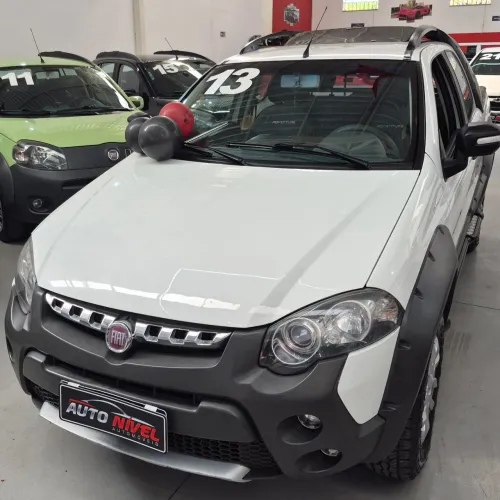 Fiat Strada Adventure1.8/ 1.8 Locker Flex CD 2013