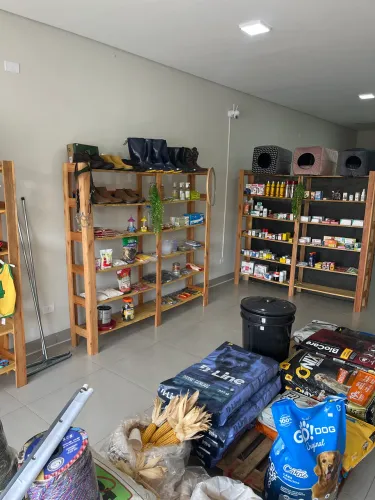 VENDO LOJA AGROPECUÁRIA + BANHO E TOSA
