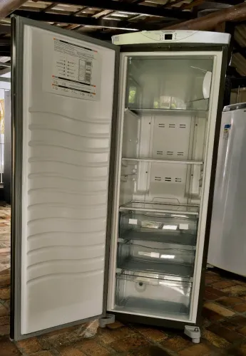 Geladeira e Freezer. Entrego/ Aceito cartão!!