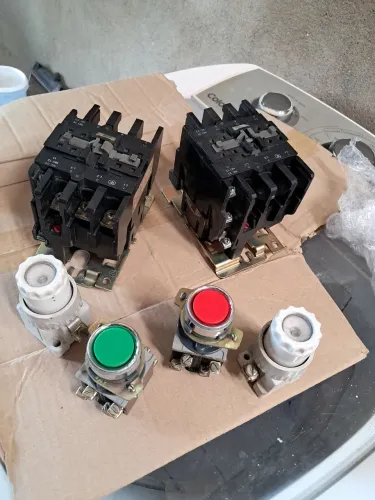 Kit 2 cotatoresde ,60a cada 2 botoeiras 4nf/4na 2 base fusiveis 