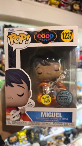Funko Pop! Coco - Miguel #1237 (Glow in the Dark) 