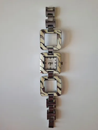 Relógio Ana Hickmann modelo 2131P (caixa e pulseira metálicas)