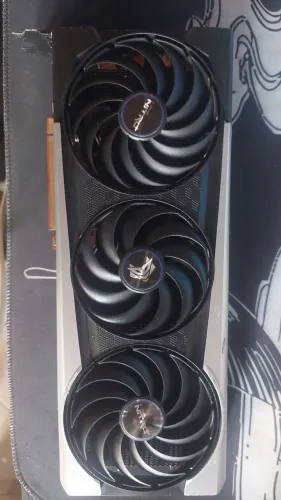 Placa de video RX6800 16gb nitroplus