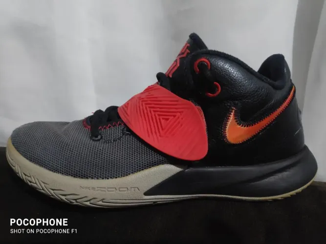 Nike kirye original basquete N/39