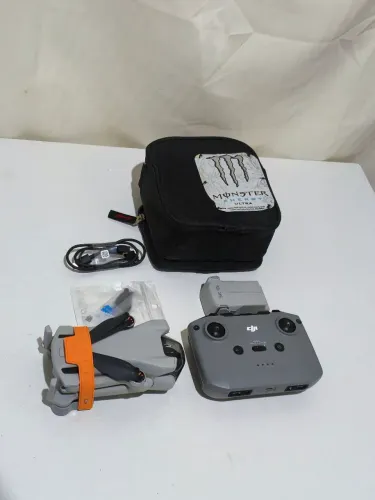 DJI Mini 3 Completo + Controle + Bateria + case | Impecável / Troco por PC Gamer".