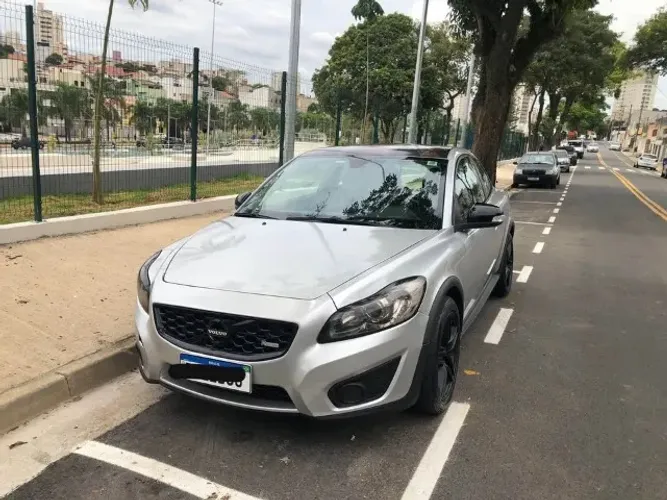 Volvo C30 2.0 145cv 2010