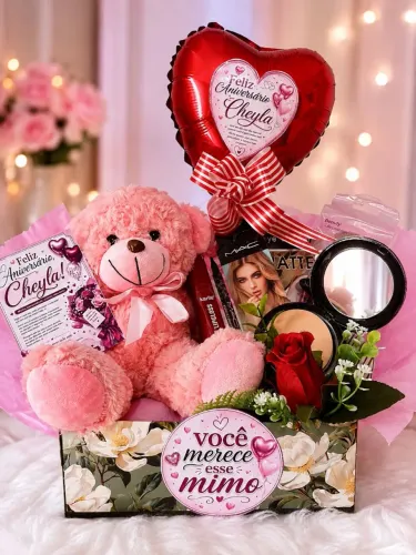 **BUQUÊ DE MAQUIAGEM DE ANIVERSÁRIO ? O PRESENTE PERFEITO PARA SURPREENDER!