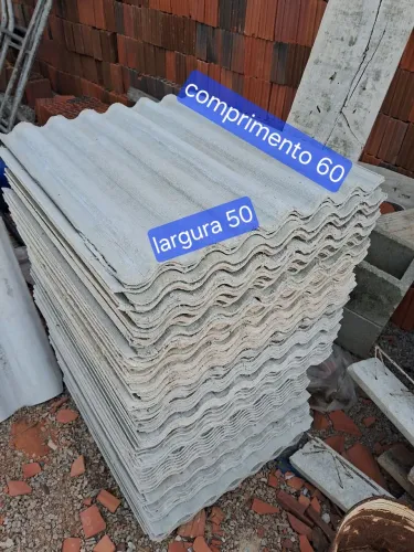 Vendo telhas novas em pedaços valor 6,00 