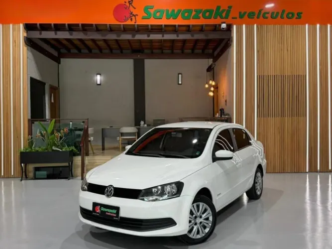 Volkswagen Voyage I Motion Trend 1.6 MI T. Flex 8V 2014