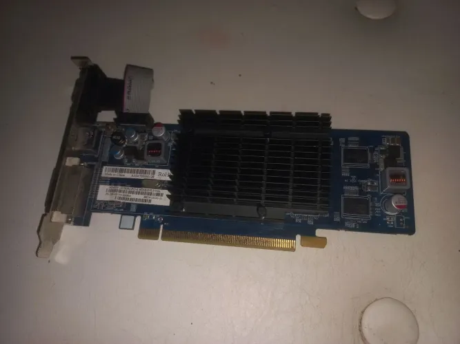 2 Placas de vídeo linha HD4000