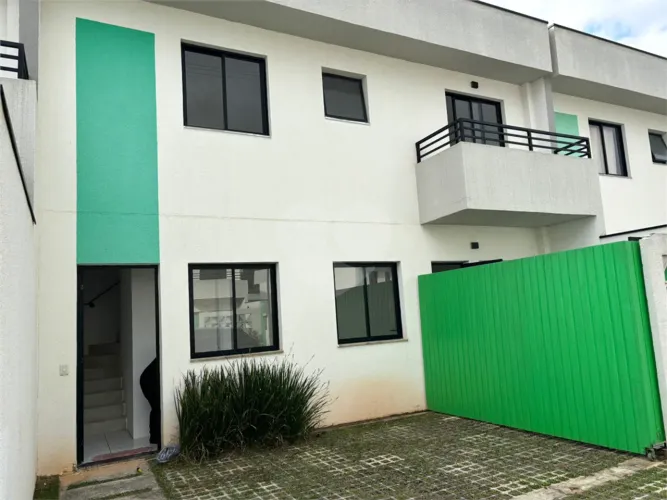 Casa à venda com 2 quartos no condomínio Sindona Parque 1, Cotia - SP