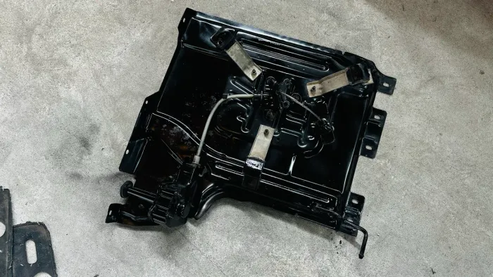 SUPORTE PARA ESTEPE FIAT PALIOWEEKEND