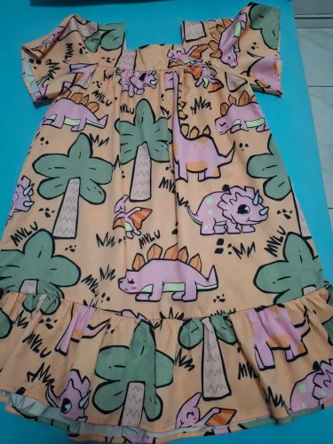 Vestidos Mon Sucre e Mily tamanho 10 e 1 50,00 cada 2