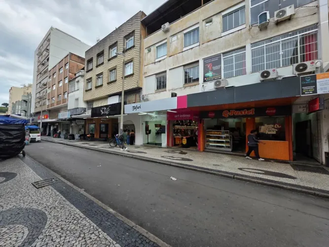 Excelente loja no centro da cidade com 240m²